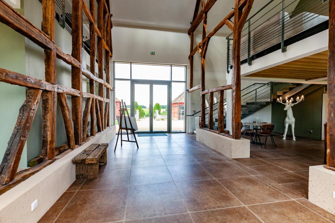 Hotel Hameau Des 40 Arpents Gergy Exterior foto